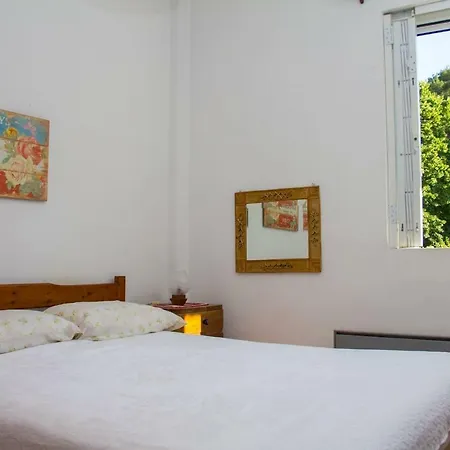 Apartment Seaside Escape